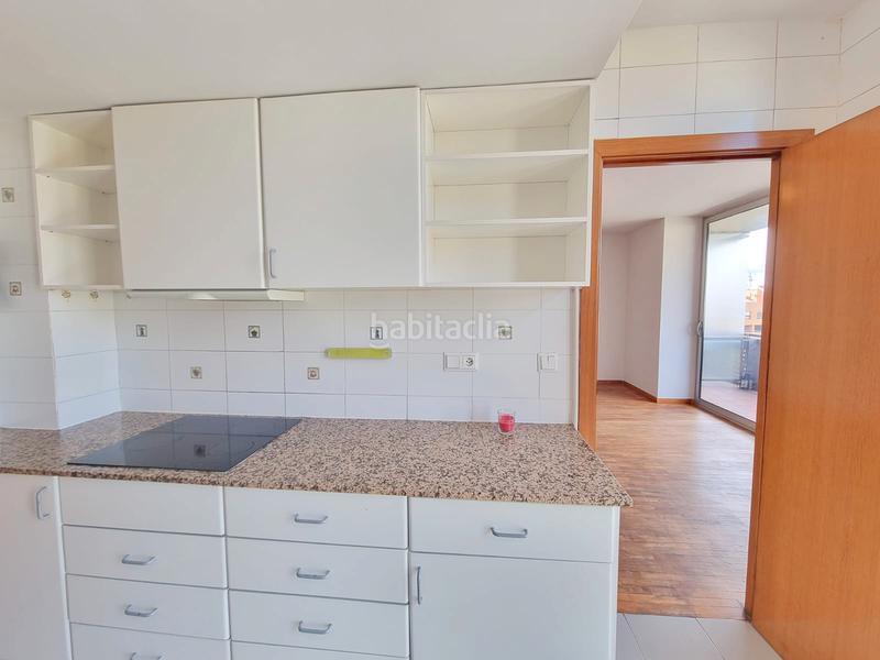Foto afa6aa2c-68bb-4e0c-9a38-b5bce2daab65. Lloguer pis amb aparcament a Nord Vic