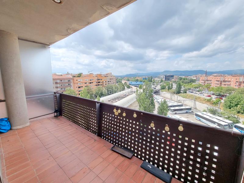 Foto 0297f086-6f60-4d1c-a441-9a355eedb4f8. Location appartement avec parking dans Nord Vic