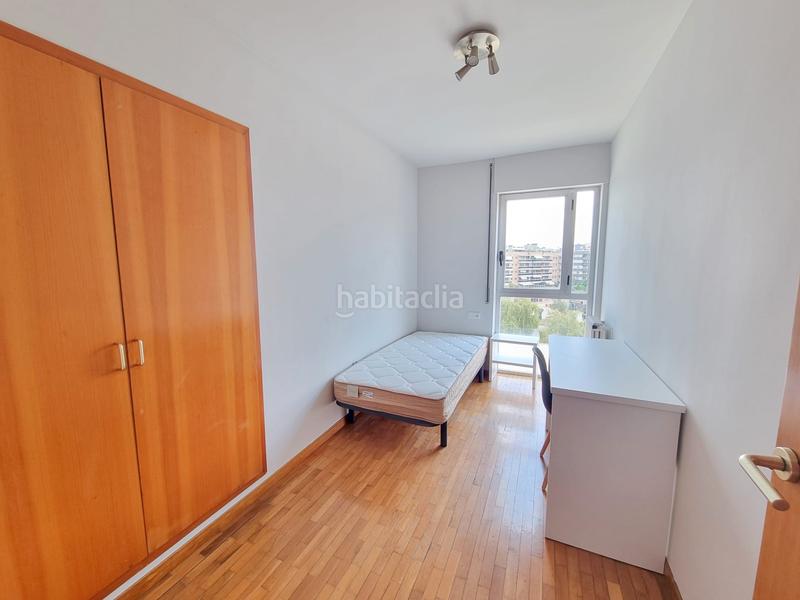 Foto 067dcf7f-7ea7-469a-bce0-0eb713b526e8. Location appartement avec parking dans Nord Vic