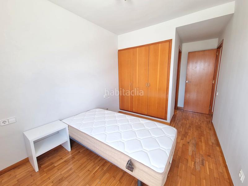 Foto 070a3e5c-3d94-4af9-aa9a-4cc58c5639a4. Location appartement avec parking dans Nord Vic