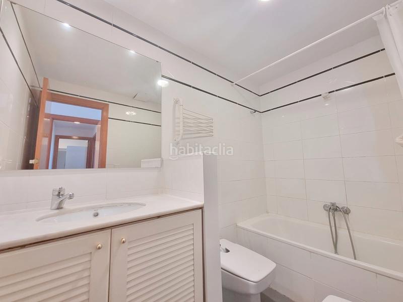 Foto 3b62593f-2ae4-4883-b77a-8913063ca645. Location appartement avec parking dans Nord Vic