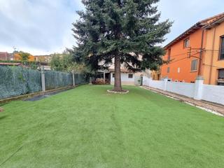 Maison  Carrer del mallol. Casa reformada amb jardí