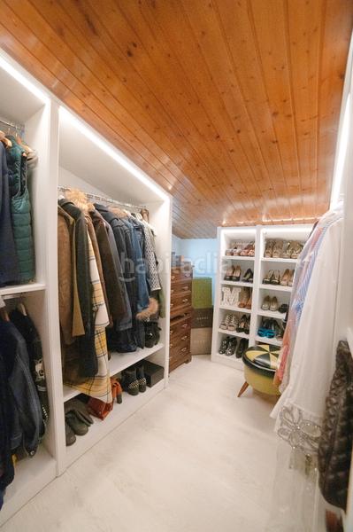 Foto 9ee7c1ca-87c8-4f4b-9560-8ac21914fa3c. Casa con camino riscaldamento in Masies de Voltregà (Les)