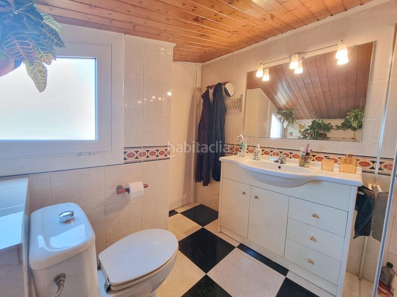 Foto d0f17d49-e29c-4595-97fe-421ff25492a9. Casa con camino riscaldamento in Masies de Voltregà (Les)