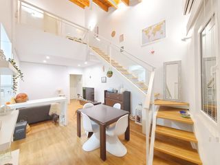 Duplex  Carrer de l'horta d'en font. Exclusivo dúplex de diseño en el centro de manlleu.