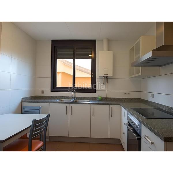 Foto c22814fa-dc5a-4d94-a791-046787b1ec24. Chalet espectacular chalet con piscina en la eliana en Eliana (l´)