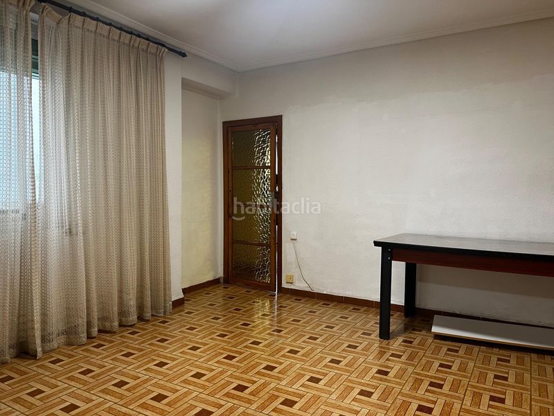 Foto 994a2dd4-7661-45f6-a3f6-24c6bacce056. Pis a Marxalenes Valencia