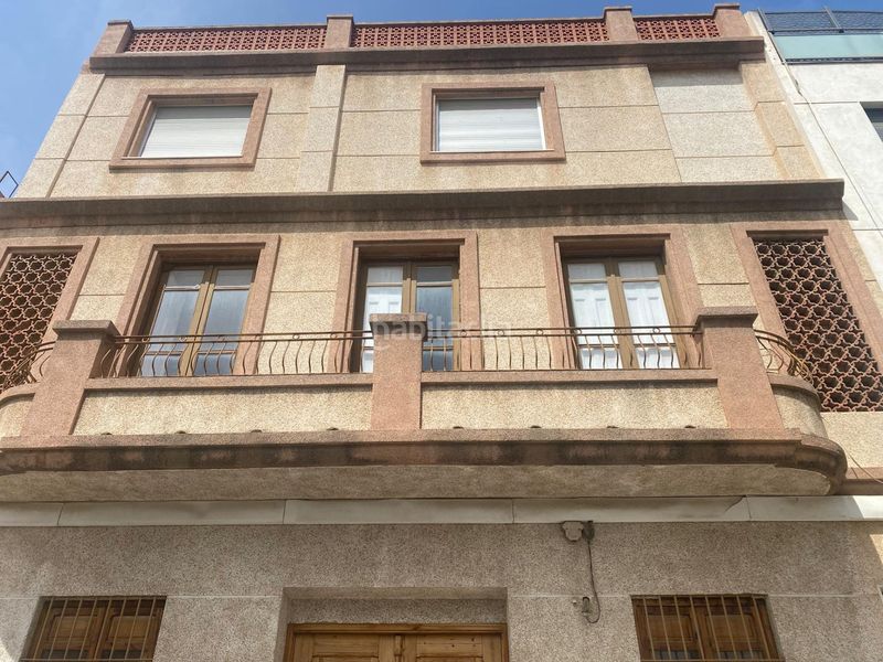 Foto 7dbbecd0-c14f-49b7-abd3-7a6de051c611. Edificio in Sedaví