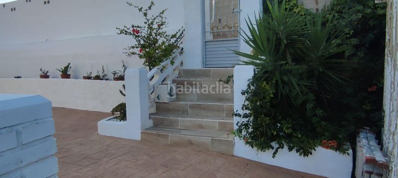 Foto 4807c52c-4941-45e2-a55a-abb28535c793. Casa amb calefacció aparcament a Monserrat