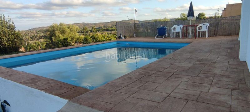 Foto d6b255d8-a672-470f-a74f-a614e2435be3. Casa amb calefacció aparcament a Monserrat