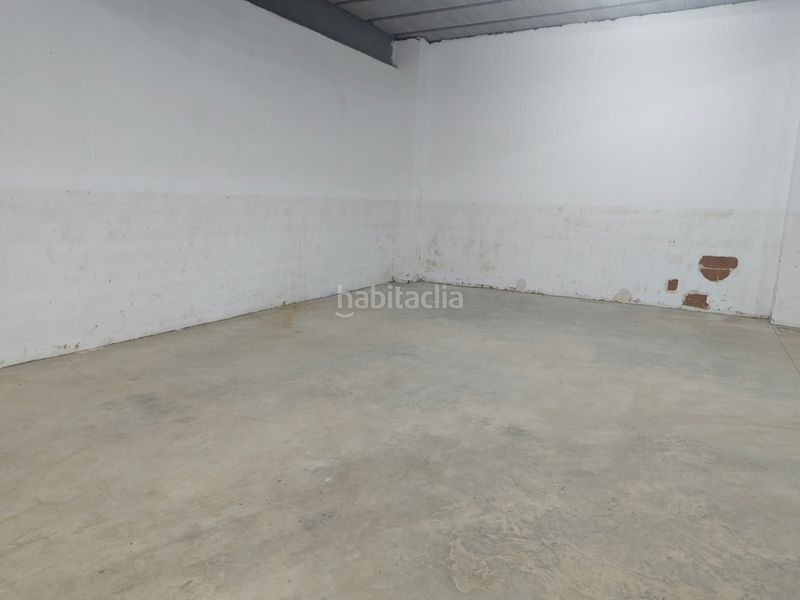 Foto 0318bfd9-82e7-40d1-8081-aecd9c366e30. Local comercial a Sedaví