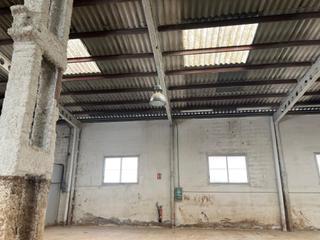 Nave industrial en Sedaví