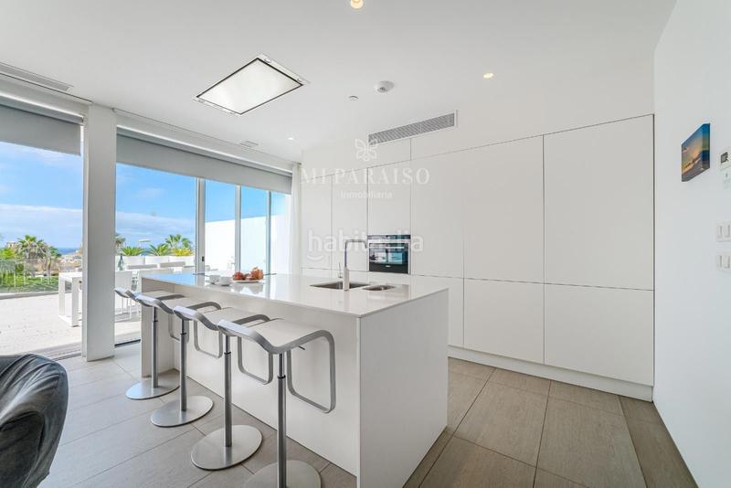 Foto 1dc5a0a8-a0d2-4894-9bfc-fd3c02a15b93. Appartamento in roques del salmor 5 in Playa del Duque Adeje