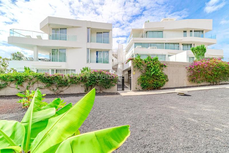 Foto 1e04cbc1-99fc-4676-b41f-f7623d2f96f6. Appartamento in roques del salmor 5 in Playa del Duque Adeje