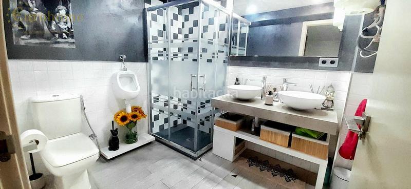 Foto ca87b1b5-a451-48f4-b0cc-a7342e2670e0. Local comercial local en Ventas Madrid