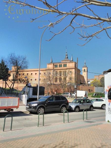 Foto b8566773-be87-4f0d-aa72-a3b5d2d8ca1c. Local comercial a Buena Vista Madrid