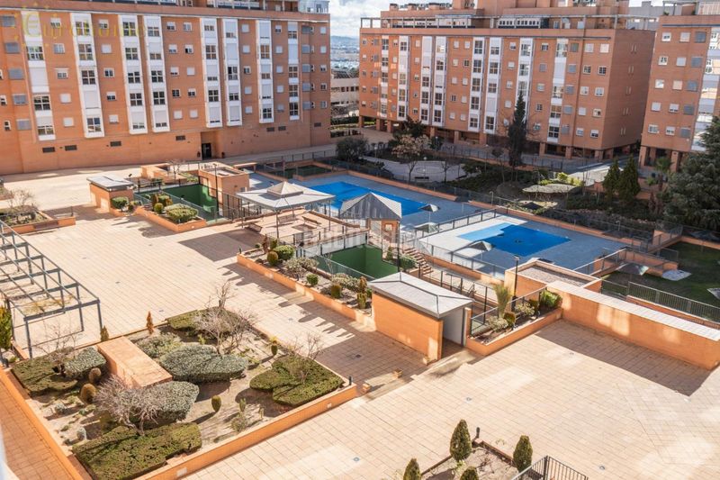 Foto 6b412d50-1716-4b32-ab35-9ad3141ee83f. Local comercial a Sol Madrid