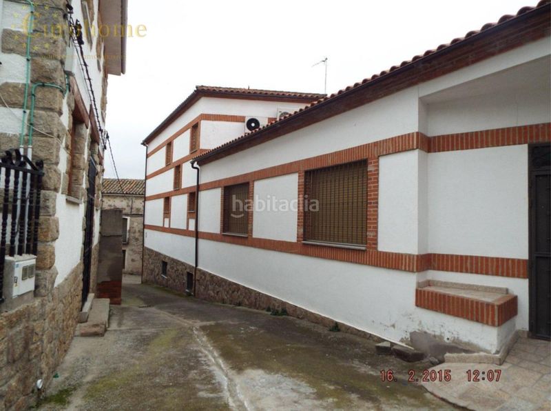 Foto 97e9005c-89b6-4195-b474-1a03826c6801. Local comercial a Parrillas