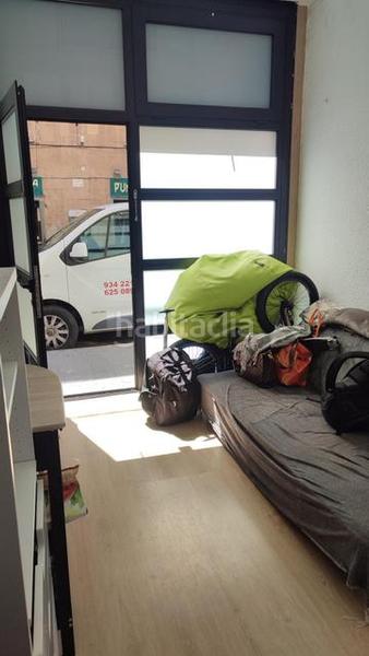 Foto 59434711-4cf9-425b-ab95-db20aa186640. Rez-de-chaussée avec chauffage dans Baix Guinardó Barcelona