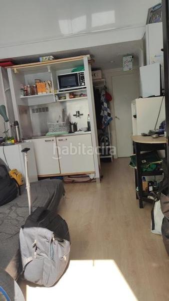 Foto f743063a-cb50-43e4-8b3b-63e1fb854dde. Rez-de-chaussée avec chauffage dans Baix Guinardó Barcelona