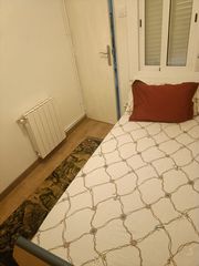 Location Studio  Avinguda pau casals. Se alquila habitación individual en hospitalet