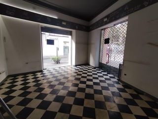 Rent Business premise  Carrer sant francesc. Local esquinero en el centro de vilafranca del pened�s
