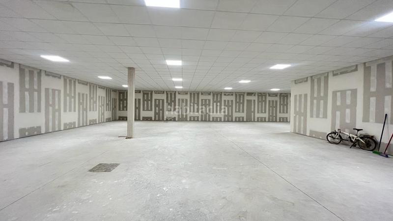 Foto 730d032e-173a-4244-9ab4-b0fcfa5f72f2. Alquiler local comercial local espirall en L´Espirall Vilafranca del Penedès