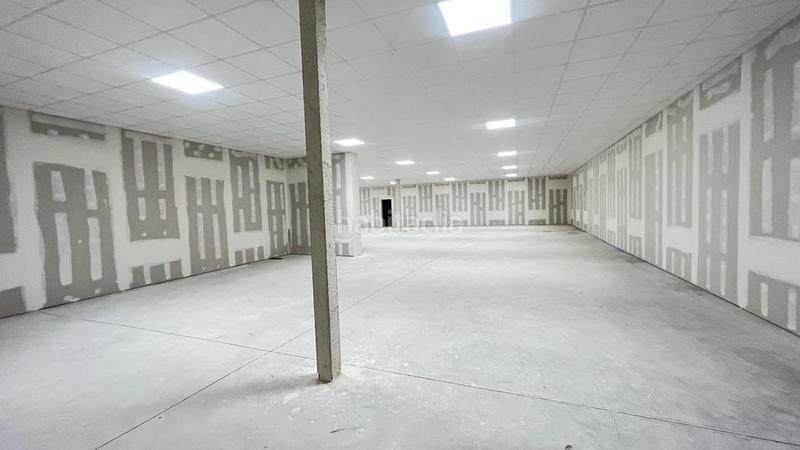 Foto c723b7fa-bc67-4970-a5be-e558e5ddc0ab. Alquiler local comercial local espirall en L´Espirall Vilafranca del Penedès