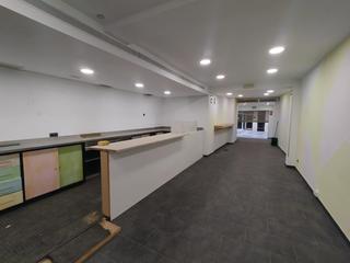 Lloguer Local Comercial a Centre Vila. Local en pleno centro vilafranca del penedès