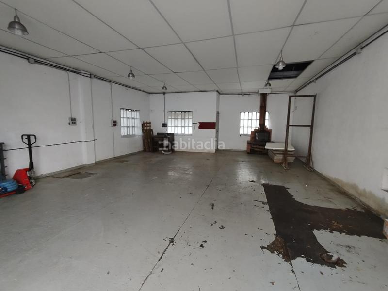 Foto 9e915616-f47d-4385-9a64-bb358b19a5bb. Alquiler local comercial almacen en sant sadurni danoia en Sant Sadurní d´Anoia