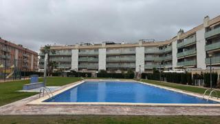 Pis a Les Salines-Pla de Sant Pere. Gran oportunidad en cubelles delante del mar