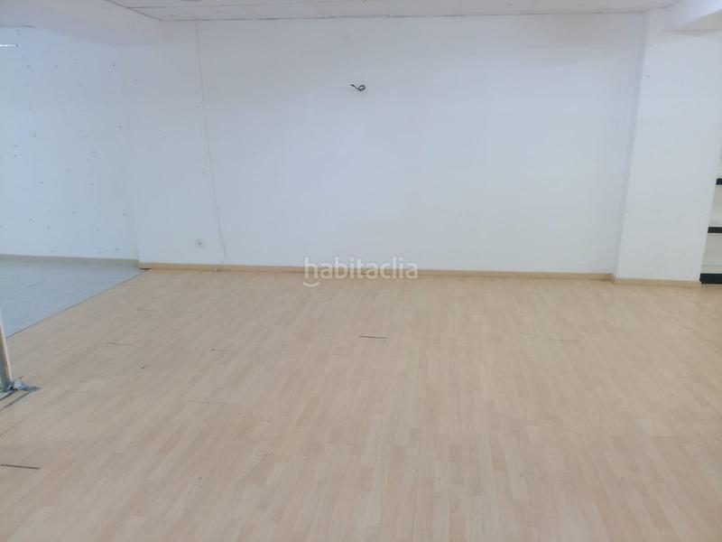 Foto 20ca80d8-00a3-47f2-9801-a2e2423bb847. Alquiler local comercial  en rambla en Vilafranca del Penedès