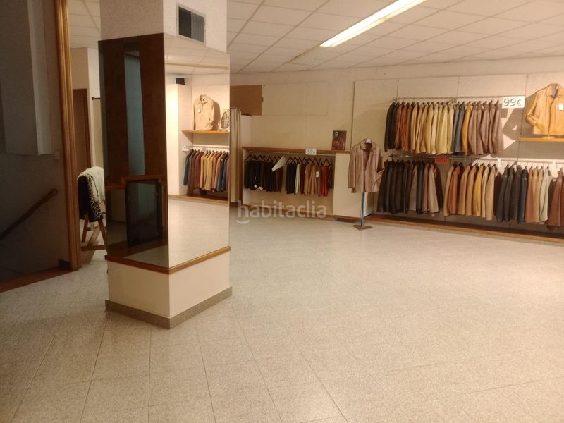 Foto 78262e3e-afe9-4f74-af80-9c67677f82f1. Lloguer local comercial a Coma-ruga platja Coma-ruga