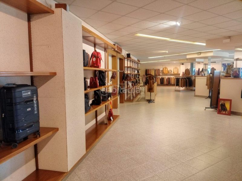Foto c59f18e6-5a78-4254-8571-5b73da546703. Lloguer local comercial a Coma-ruga platja Coma-ruga