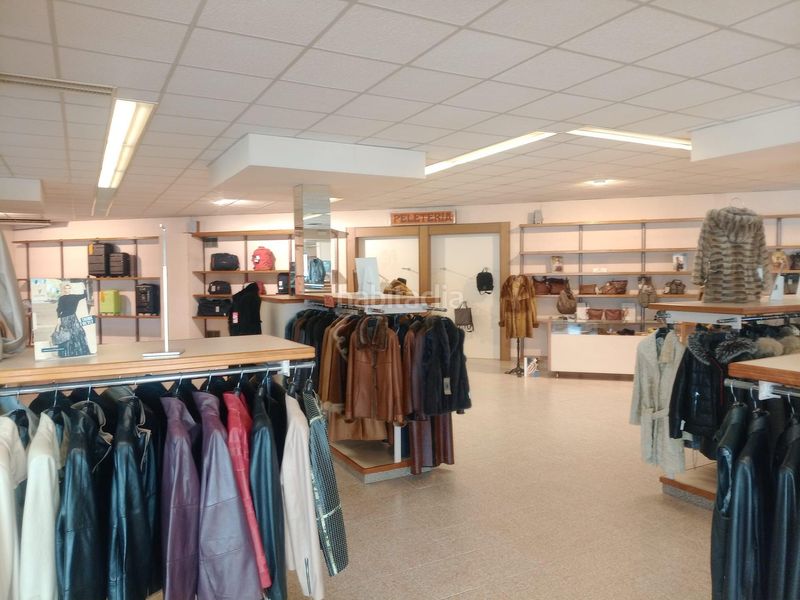 Foto c7bcdb12-3813-41fe-9d16-52871638de52. Lloguer local comercial a Coma-ruga platja Coma-ruga