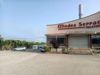 Location Local commercial à Coma-ruga Platja. Nave comercial en comarruga