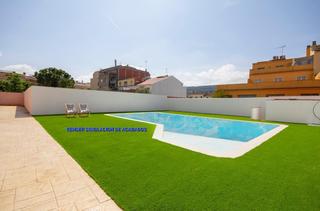 Miete Zweistöckige Wohnung in Sant Martí Sarroca. Piso dúplex en alquiler sant marti sarroca