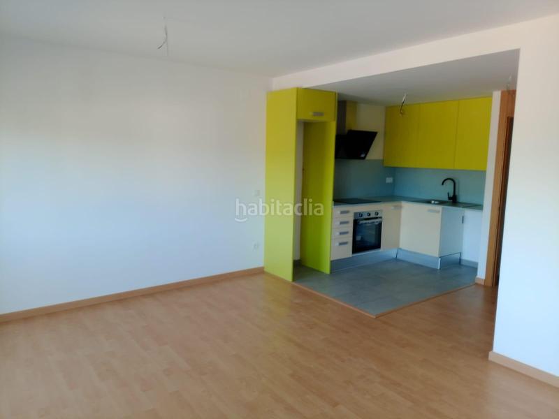 Foto 345cb706-93b0-4bc3-9255-ab9884235865. Miete zweistöckige wohnung mit pool in Sant Martí Sarroca