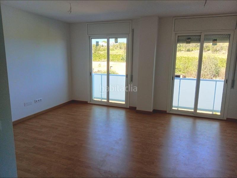 Foto 6a57770d-6ef2-4dd9-b1a0-15d4d350cff1. Miete zweistöckige wohnung mit pool in Sant Martí Sarroca