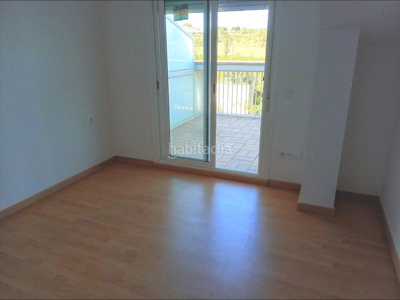 Foto d805d883-4acb-4586-9087-8172a87372e4. Miete zweistöckige wohnung mit pool in Sant Martí Sarroca