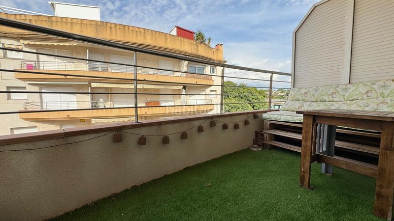 Foto 18cd6c63-c8d6-4da4-b8ba-a50668834f75. Pis amb piscina a L´Estany Calafell