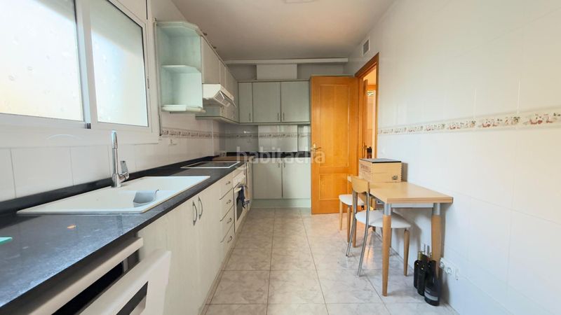 Foto 49382ff2-ad02-41e9-9d4d-13bdd6eda4f5. Pis amb piscina a L´Estany Calafell