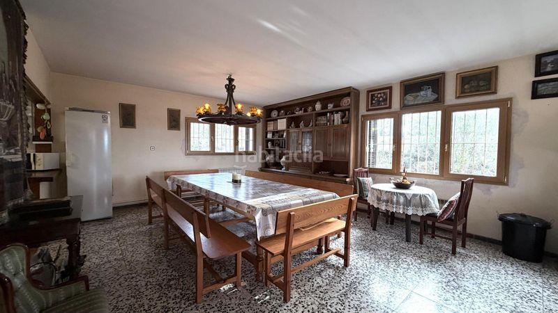 Foto 23a18c08-1597-46e1-a788-e6becfd09f2e. Casa amb aparcament piscina a Llacuna (La)