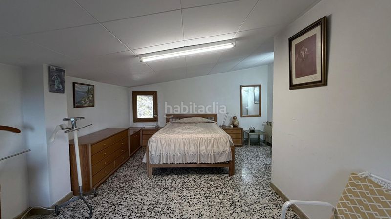 Foto 40f7ad09-fd64-4049-8f35-f557b6c9943f. Casa amb aparcament piscina a Llacuna (La)