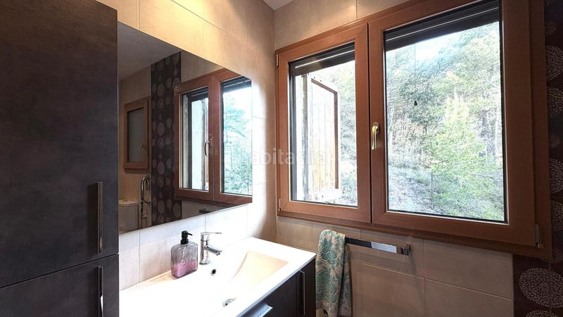 Foto 7b022b27-0039-4579-8a13-76affb2a3782. Casa amb aparcament piscina a Llacuna (La)