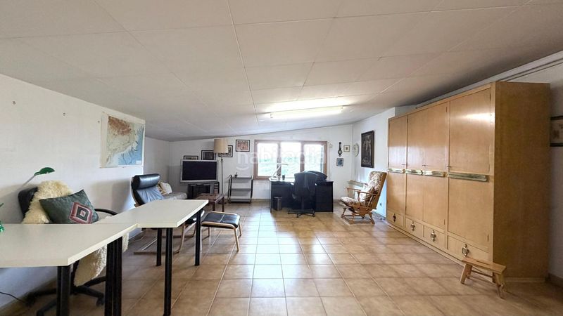 Foto 859deaad-36b5-401a-ac10-128a24eb7082. Casa amb aparcament piscina a Llacuna (La)