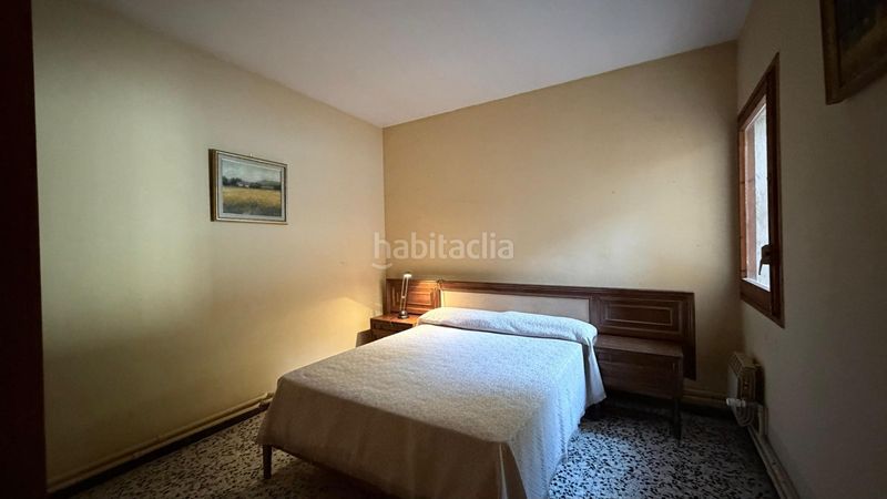 Foto 963ea232-0651-488f-a0c0-86c3be9fc478. Casa amb aparcament piscina a Llacuna (La)