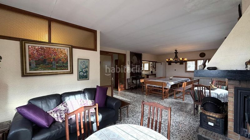 Foto b7fd6968-c53d-4857-a5b1-ce786356299a. Casa amb aparcament piscina a Llacuna (La)