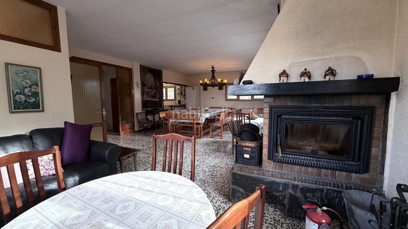 Foto e70615bf-1235-48b6-8820-0a8a9911c2e0. Casa amb aparcament piscina a Llacuna (La)