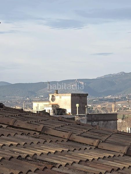 Foto e10842a9-5376-48e8-a3eb-5f01b98c71c6. Casa amb aparcament a Centre Vila Vilafranca del Penedès